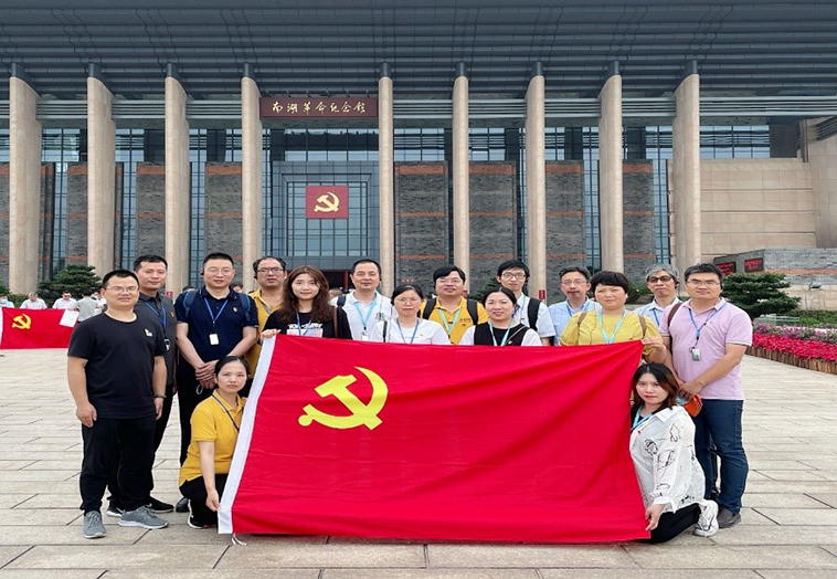 喜迎建党百年，学习弘扬“红船精神”